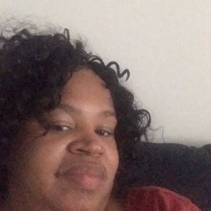 Meet your Posher, Lateefah